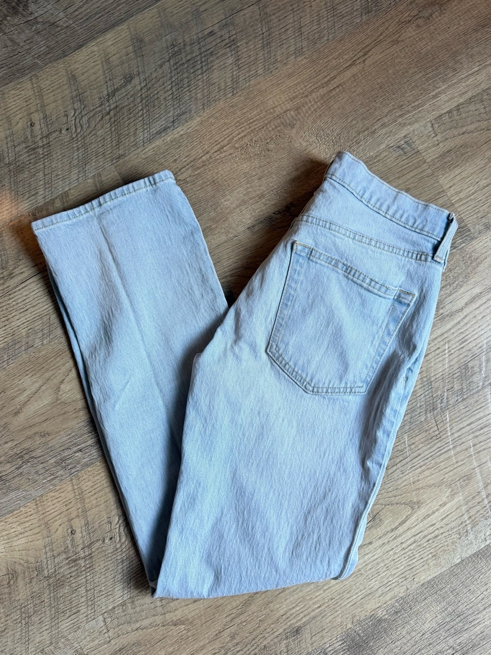 GAP relaxed straight mid rise jeans